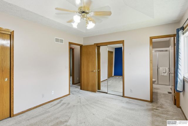 7716 S 71st Avenue, La Vista, NE 68128