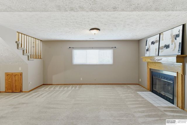 7716 S 71st Avenue, La Vista, NE 68128