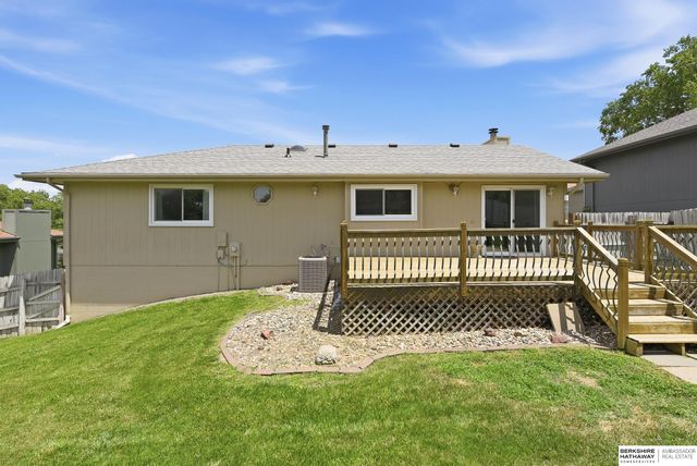 7716 S 71st Avenue, La Vista, NE 68128