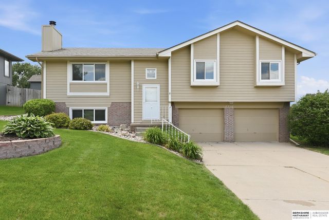 7716 S 71st Avenue, La Vista, NE 68128