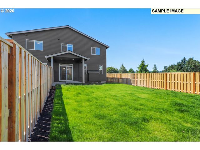 2043 E OTTER Loop, La Center, WA 98629