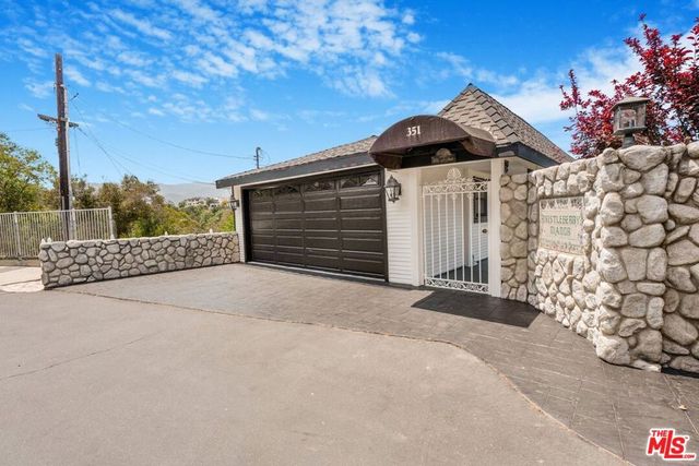 351 Upper Lake Road, Westlake Village, CA 91361