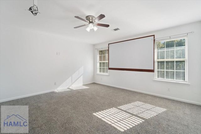 76 Balearic Trail NE, Ludowici, GA 31316