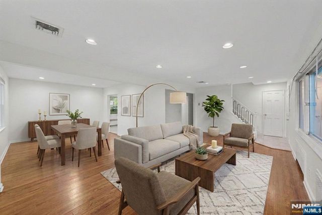160 Magnolia Avenue, Cresskill, NJ 07626