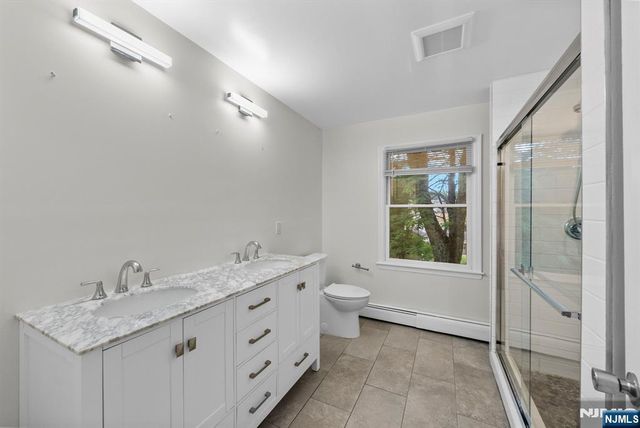 160 Magnolia Avenue, Cresskill, NJ 07626