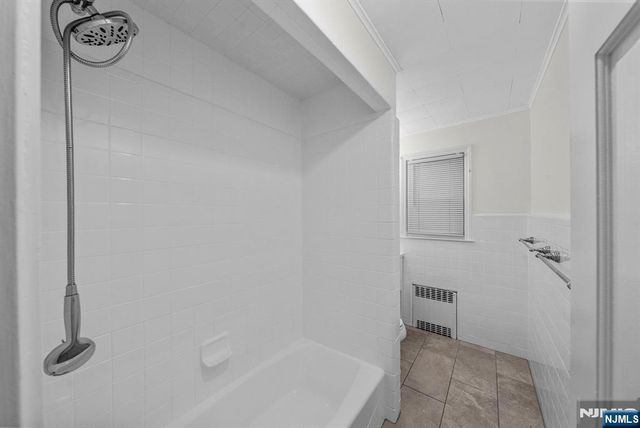 160 Magnolia Avenue, Cresskill, NJ 07626