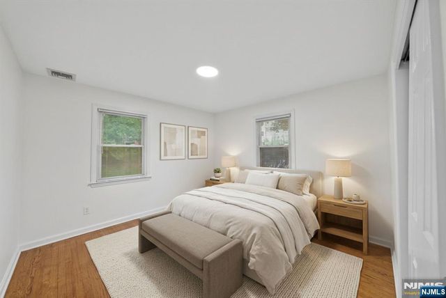 160 Magnolia Avenue, Cresskill, NJ 07626