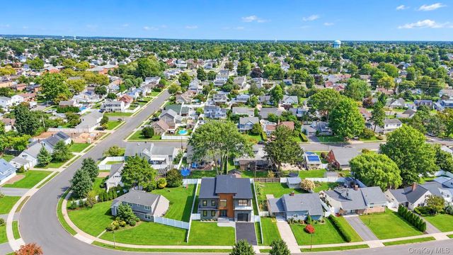 79 Greenbelt Lane, Levittown, NY 11756