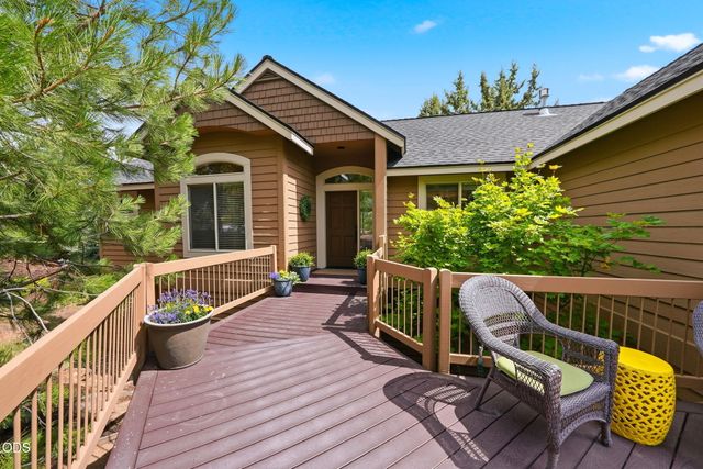 1287 NW City Heights Drive, Bend, OR 97703