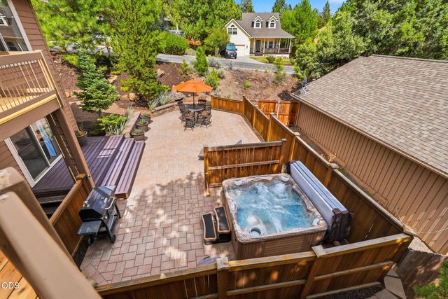 1287 NW City Heights Drive, Bend, OR 97703