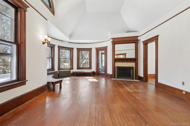 406 N Broadway, Nyack, NY 10960