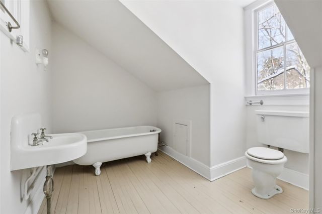 406 N Broadway, Nyack, NY 10960