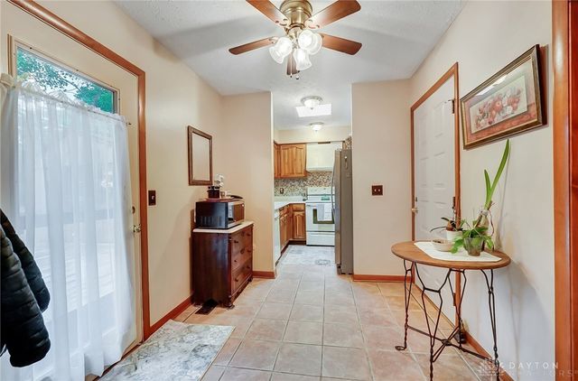 536 Queen Eleanor Court, Miamisburg, OH 45342