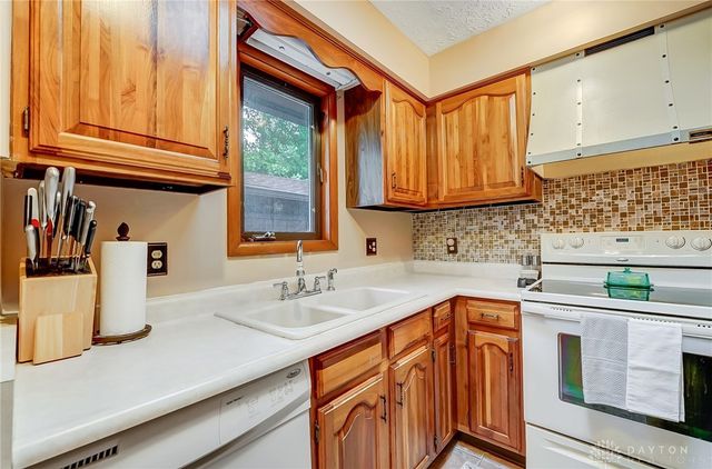 536 Queen Eleanor Court, Miamisburg, OH 45342