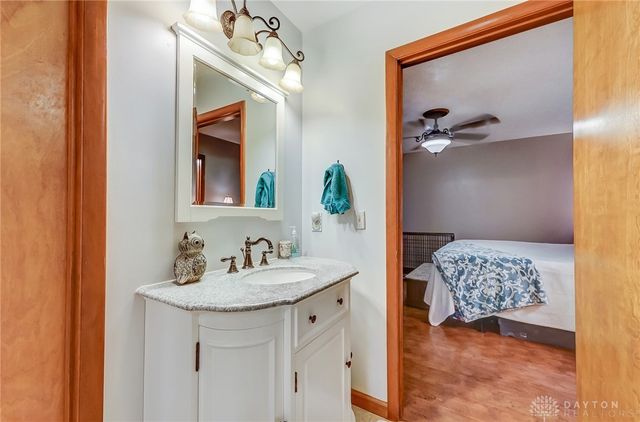 536 Queen Eleanor Court, Miamisburg, OH 45342