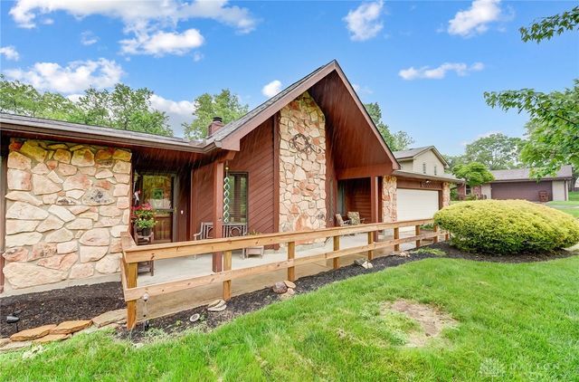 536 Queen Eleanor Court, Miamisburg, OH 45342