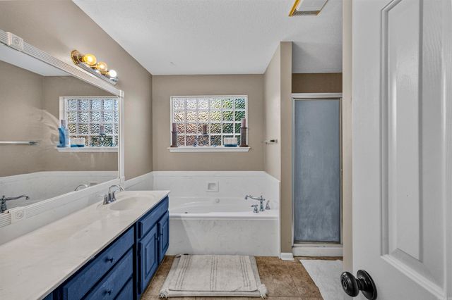 27 Sunflower Drive, Cabot, AR 72023