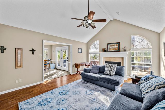 27 Sunflower Drive, Cabot, AR 72023