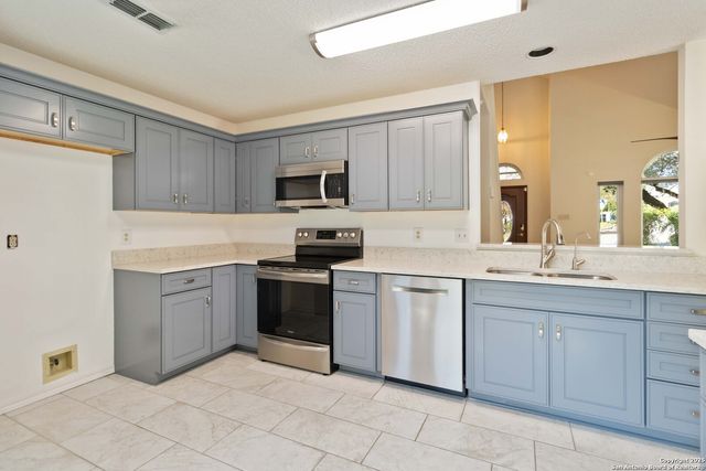 27014 Rocky Hollow, San Antonio, TX 78258