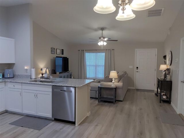 21301 SW RAINBOW LAKES BOULEVARD, Dunnellon, FL 34431