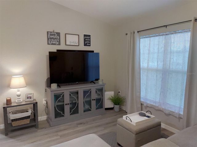 21301 SW RAINBOW LAKES BOULEVARD, Dunnellon, FL 34431