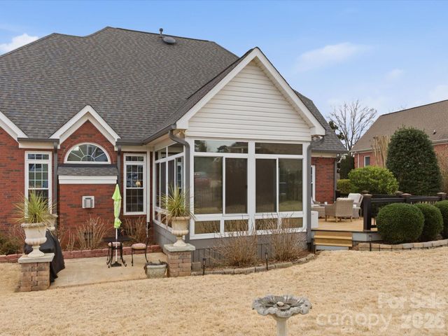 2289 Woodridge Drive, Fort Mill, SC 29715