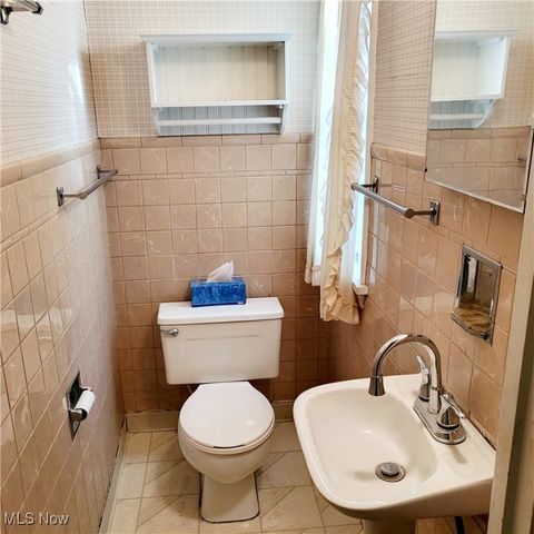 1357 W 2nd Street, Lorain, OH 44052