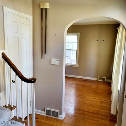 1357 W 2nd Street, Lorain, OH 44052