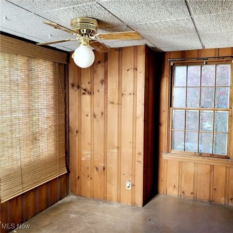 1357 W 2nd Street, Lorain, OH 44052