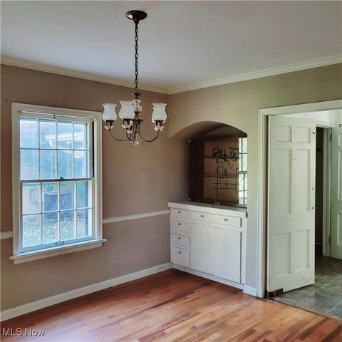 1357 W 2nd Street, Lorain, OH 44052