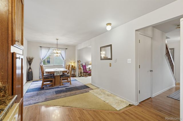 9293 Wildwood Lake Drive, Northfield Township, MI 48189