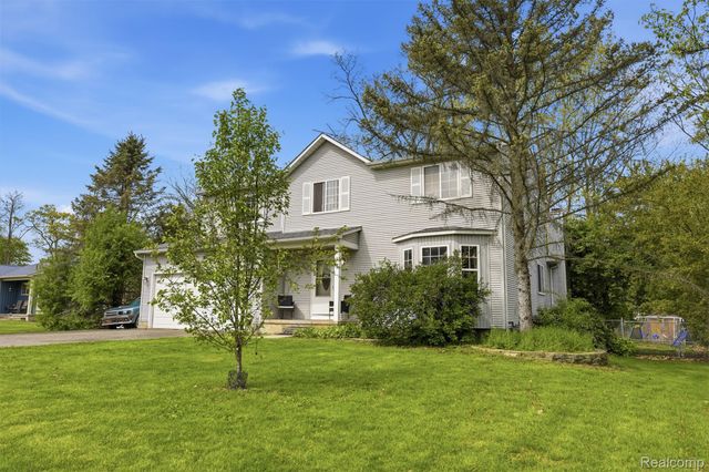 9293 Wildwood Lake Drive, Northfield Township, MI 48189