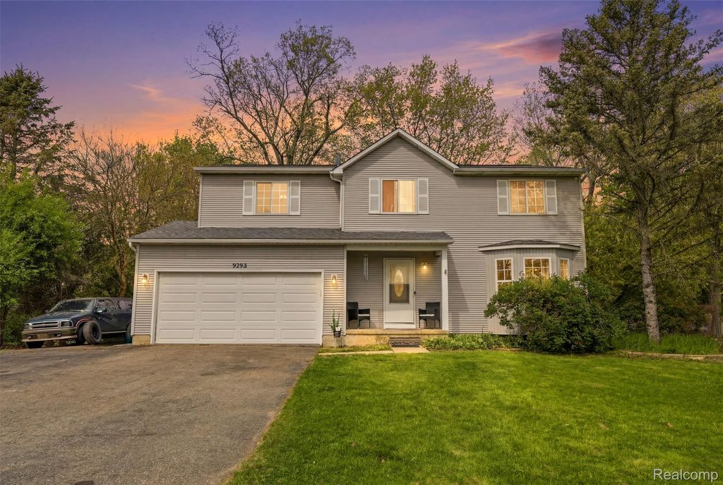 9293 Wildwood Lake Drive, Northfield Township, MI 48189