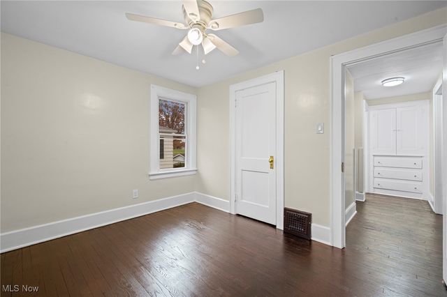 619 Tallmadge Road, Cuyahoga Falls, OH 44221