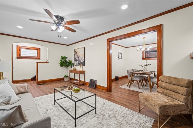 619 Tallmadge Road, Cuyahoga Falls, OH 44221