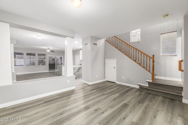 3006 W FERRUCCIO Place, Phoenix, AZ 85086