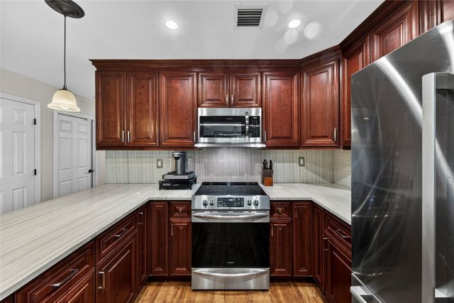 10975 NW 20th Drive, Coral Springs, FL 33071