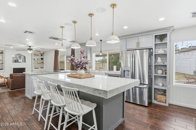 1115 E HUBER Street, Mesa, AZ 85203