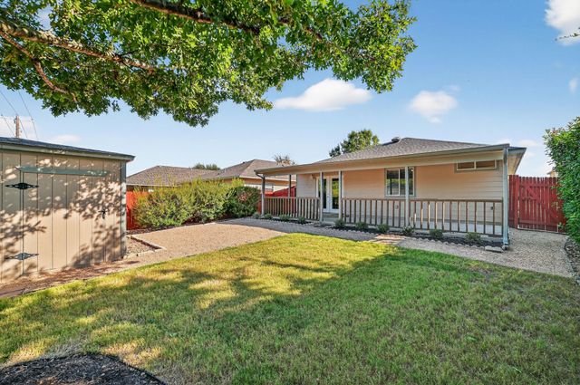 334 Avalanche Ave, Georgetown, TX 78626