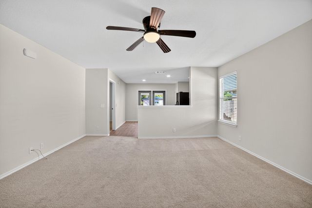 334 Avalanche Ave, Georgetown, TX 78626