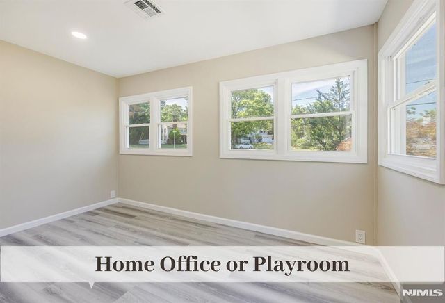 29 Salrit Avenue, Waldwick, NJ 07463