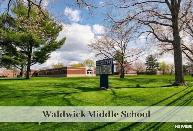 29 Salrit Avenue, Waldwick, NJ 07463