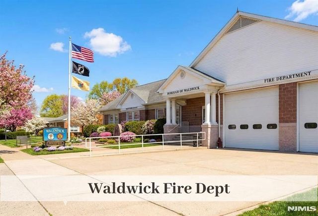 29 Salrit Avenue, Waldwick, NJ 07463