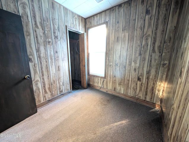 16 Paulding Street, Schenectady, NY 12308