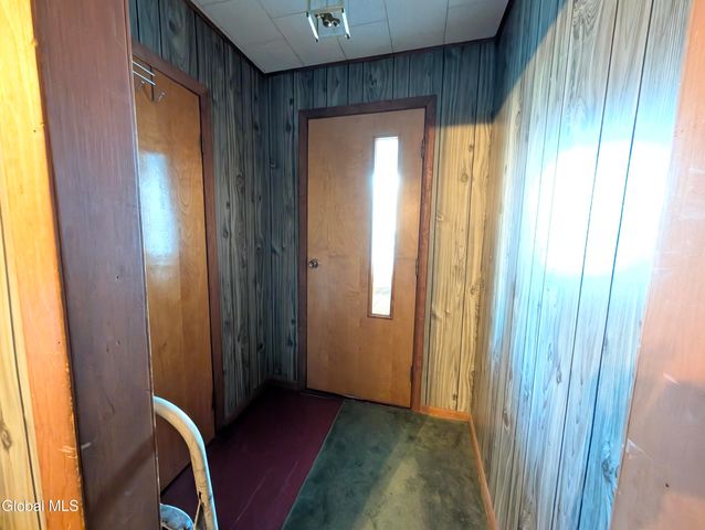 16 Paulding Street, Schenectady, NY 12308