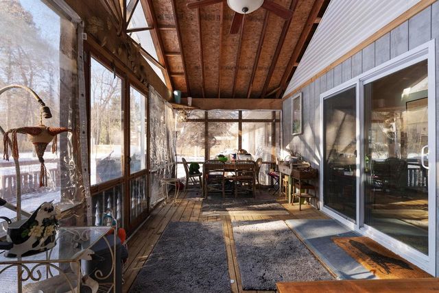 N4412 Wolff Road, Cambridge, WI 53523