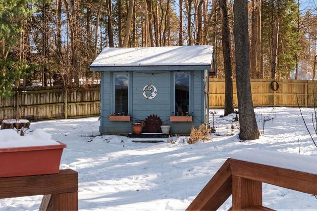 N4412 Wolff Road, Cambridge, WI 53523