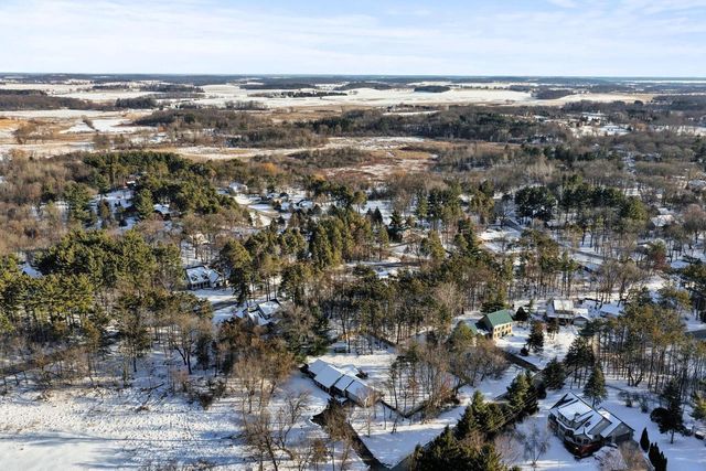 N4412 Wolff Road, Cambridge, WI 53523