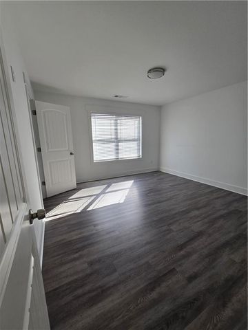 1404 Slate Bend Drive, Dacula, GA 30019