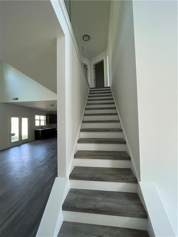 1404 Slate Bend Drive, Dacula, GA 30019